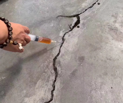 安龙混凝土裂缝修补技术详解​